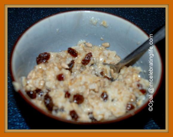 Oat groats - oatmeal with raisins and sunflower seed